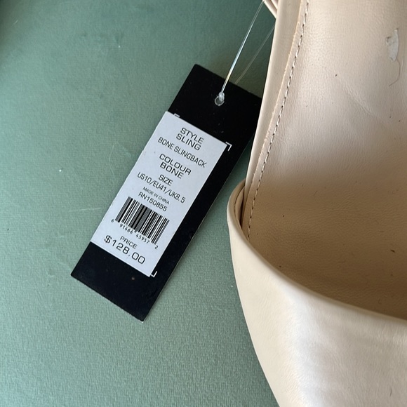 Nude sling back heels - Picture 3 of 7